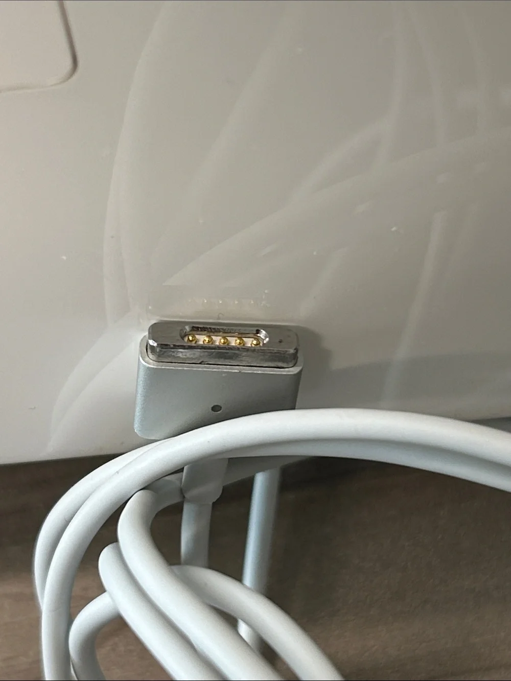 White MagSafe-Style Power Adapter Charger for Apple MacBook